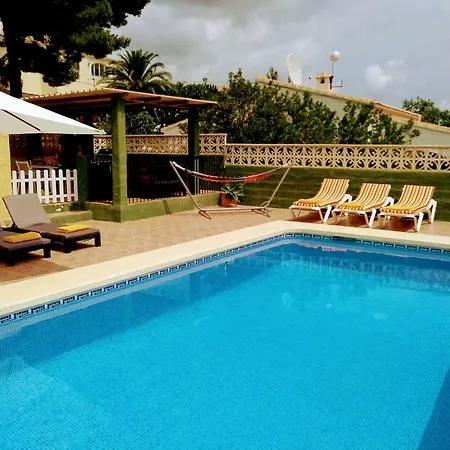 Hermosa En Villa